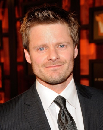 Pilotes séries/dramas - Page 15 Modules%2Fimages_acteurs_en%2Fsteve_zahn1297897482